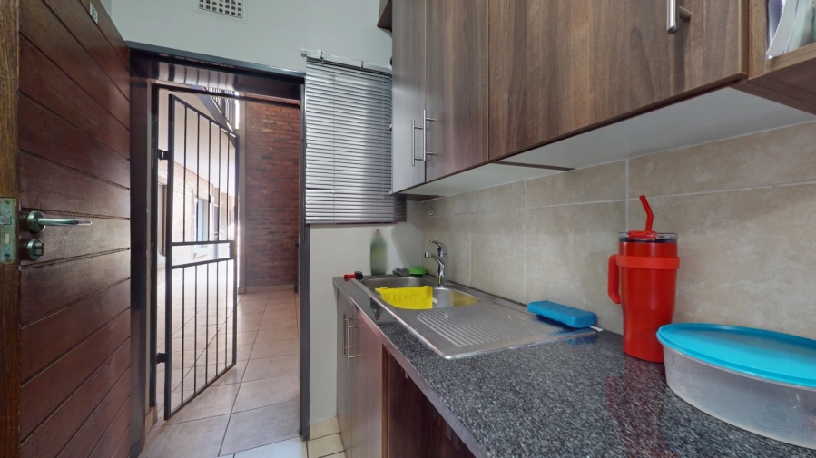 1 Bedroom Property for Sale in Bult North North West